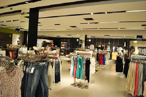 马关商场里的店面怎么装修？